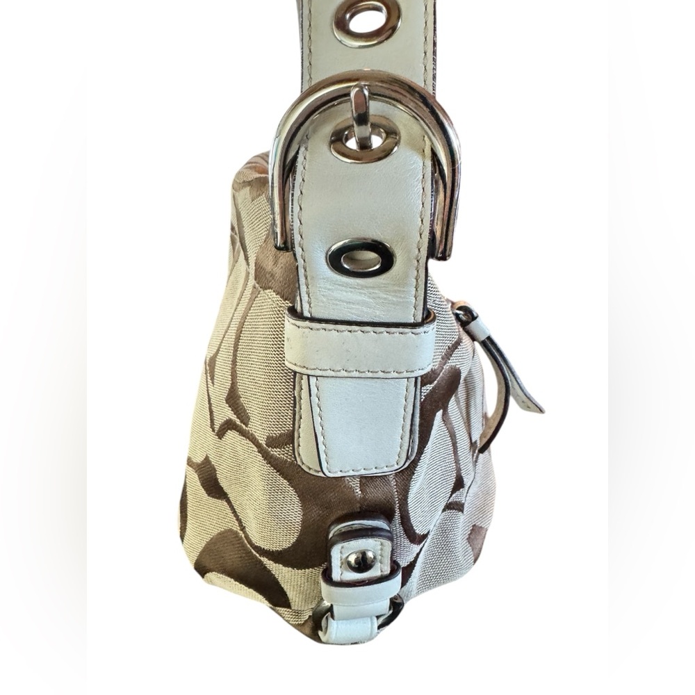 COACH F15068 White Signature |Leather - Picture 6 of 13